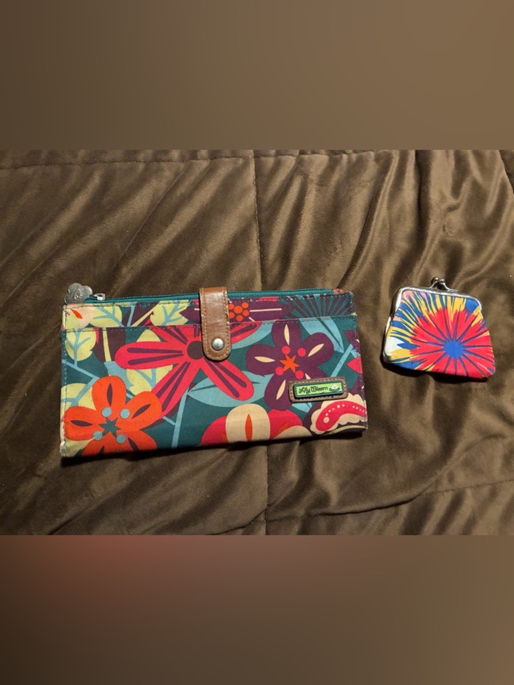 Lily Bloom Floral Pattern Wallet in Green, Pink, Red, Purple-coin pouch included